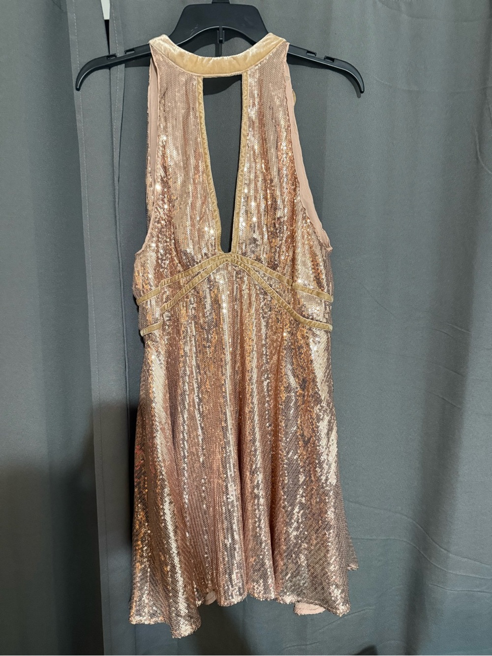 Sleeveless Sequin Halter Mini Dress - Rose Gold